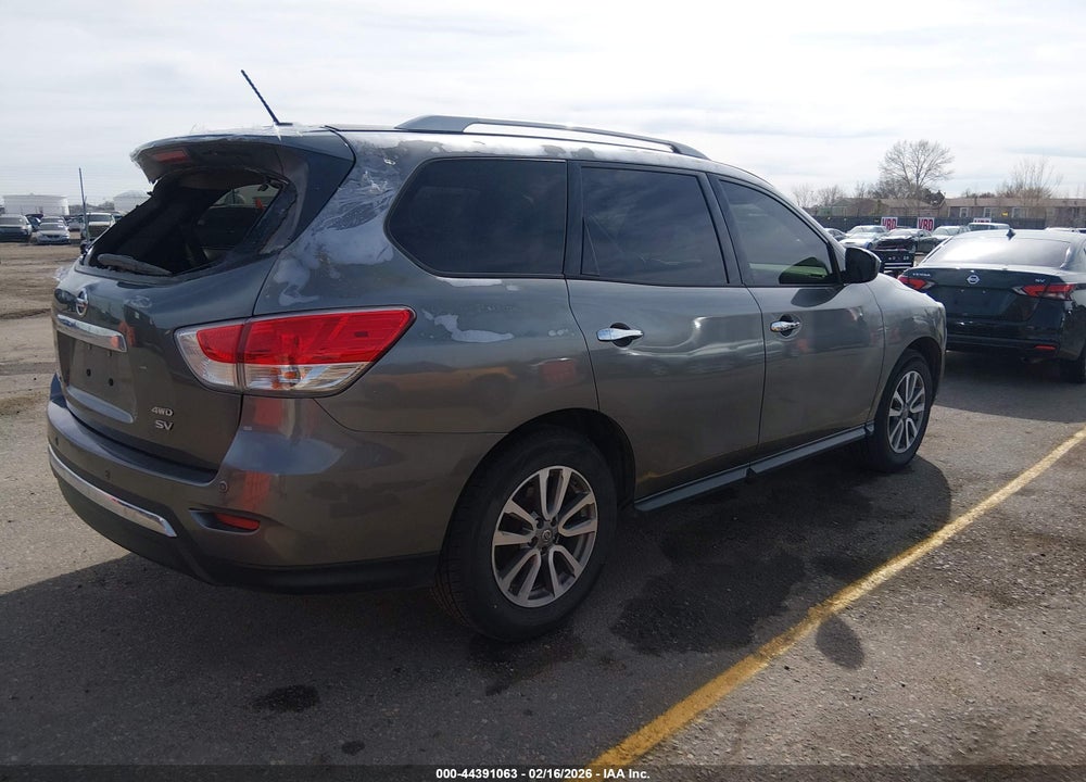 2015 NISSAN PATHFINDER PLATINUM/S/SL/SV VIN: 5N1AR2MM5FC636967