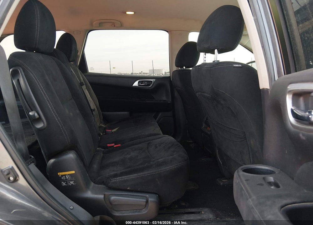2015 NISSAN PATHFINDER PLATINUM/S/SL/SV VIN: 5N1AR2MM5FC636967