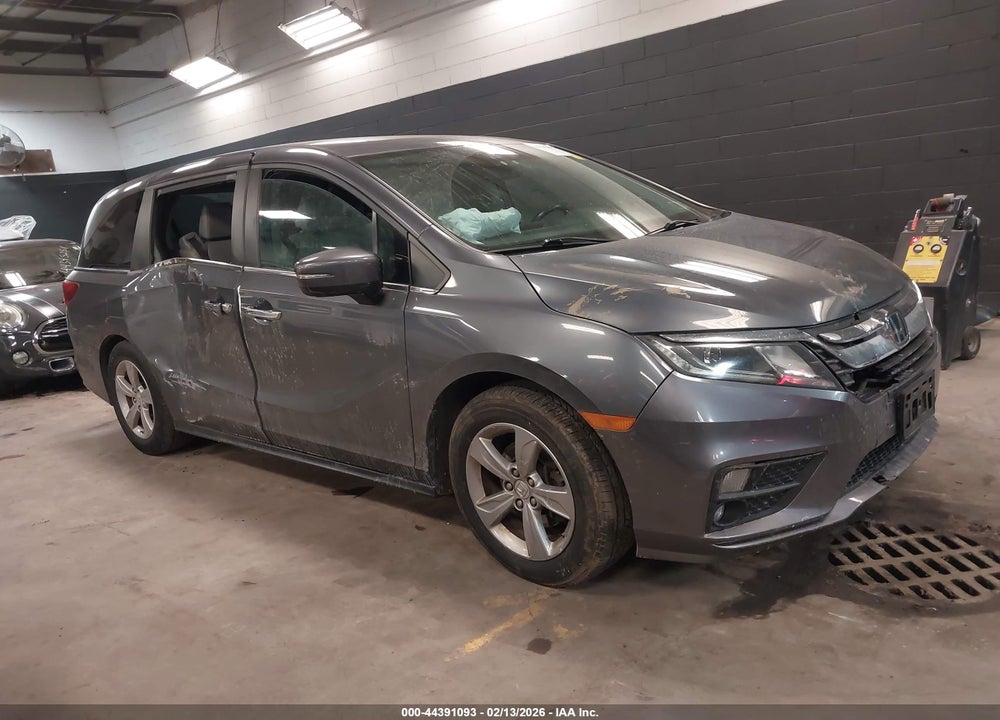 2018 HONDA ODYSSEY EX-L VIN: 5FNRL6H76JB067692