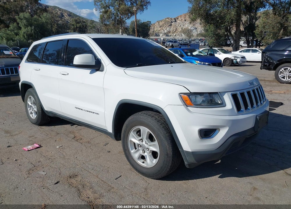 2016 JEEP GRAND CHEROKEE LAREDO VIN: 1C4RJEAG4GC329385
