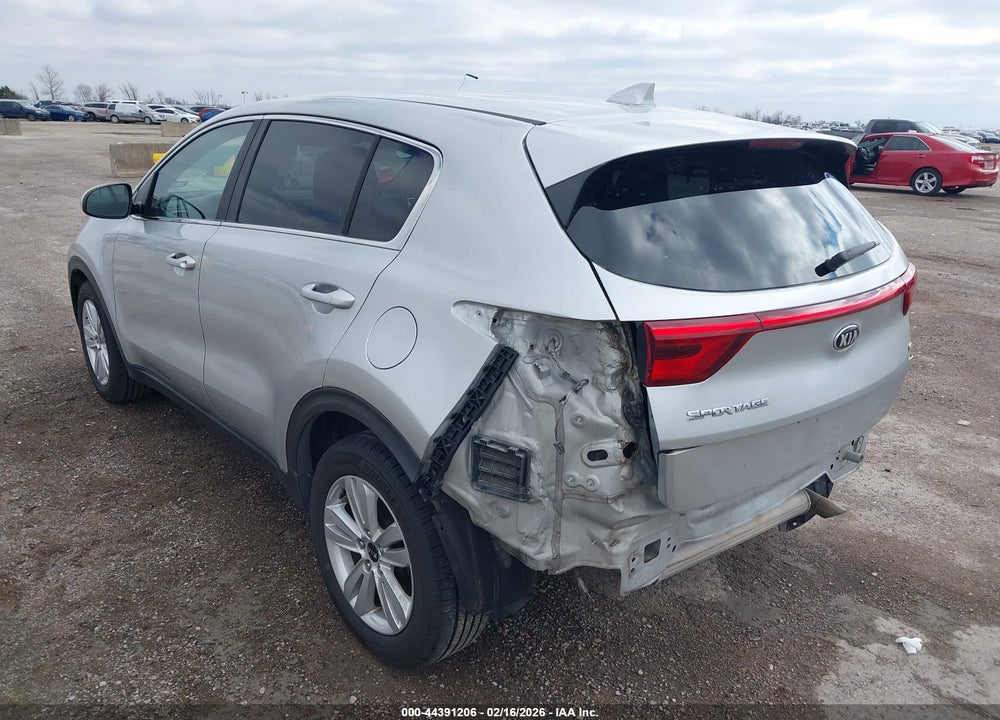 2018 KIA SPORTAGE LX VIN: KNDPM3AC4J7332139