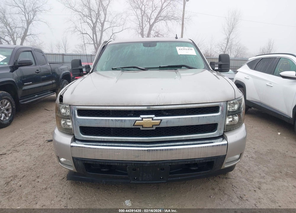 2007 CHEVROLET SILVERADO 1500 LT1 VIN: 1GCEK19027Z501101