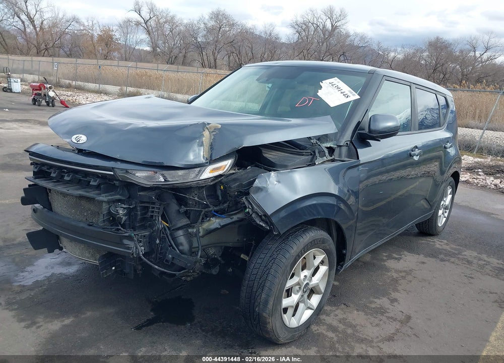 2020 KIA SOUL S VIN: KNDJ23AU3L7014990