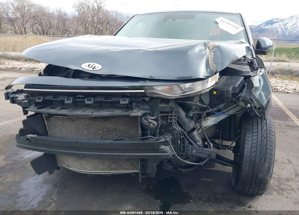 2020 KIA SOUL S VIN: KNDJ23AU3L7014990