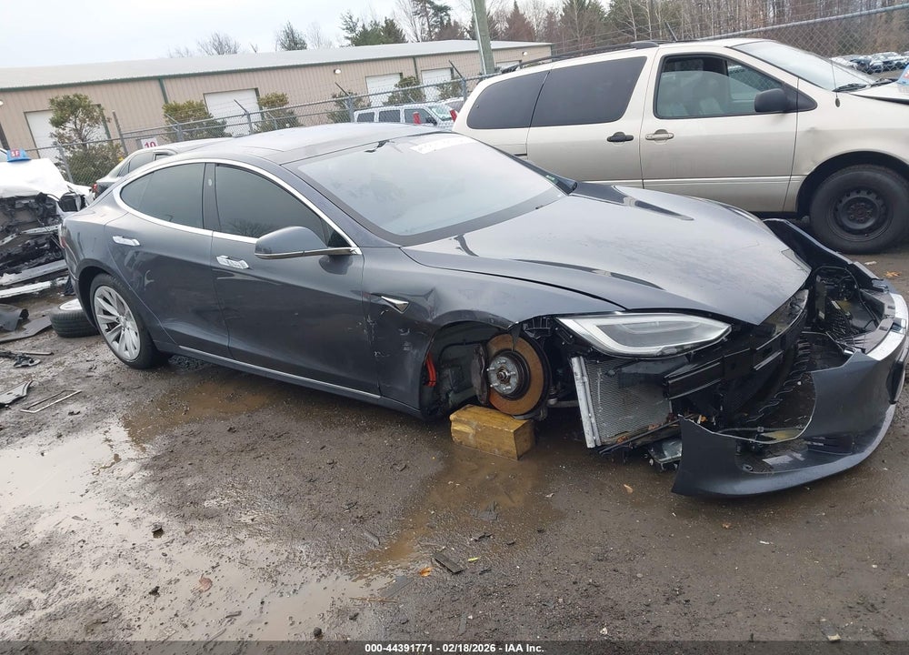 2018 TESLA MODEL S 100D/75D/P100D VIN: 5YJSA1E29JF244870