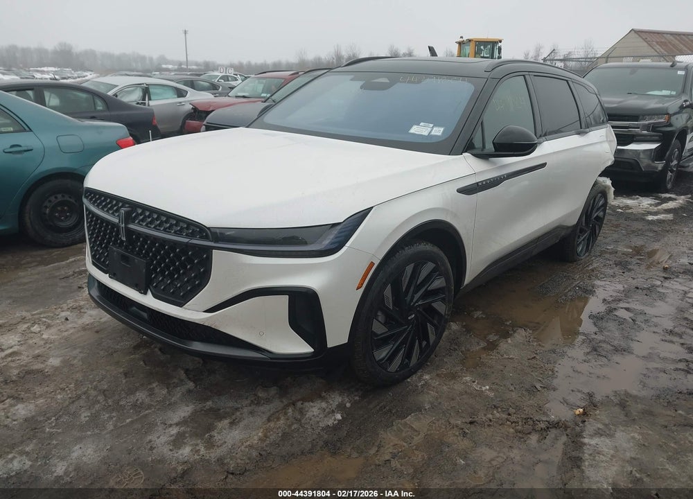 2025 LINCOLN NAUTILUS RESERVE VIN: 5LMPJ8KA0SJ971585