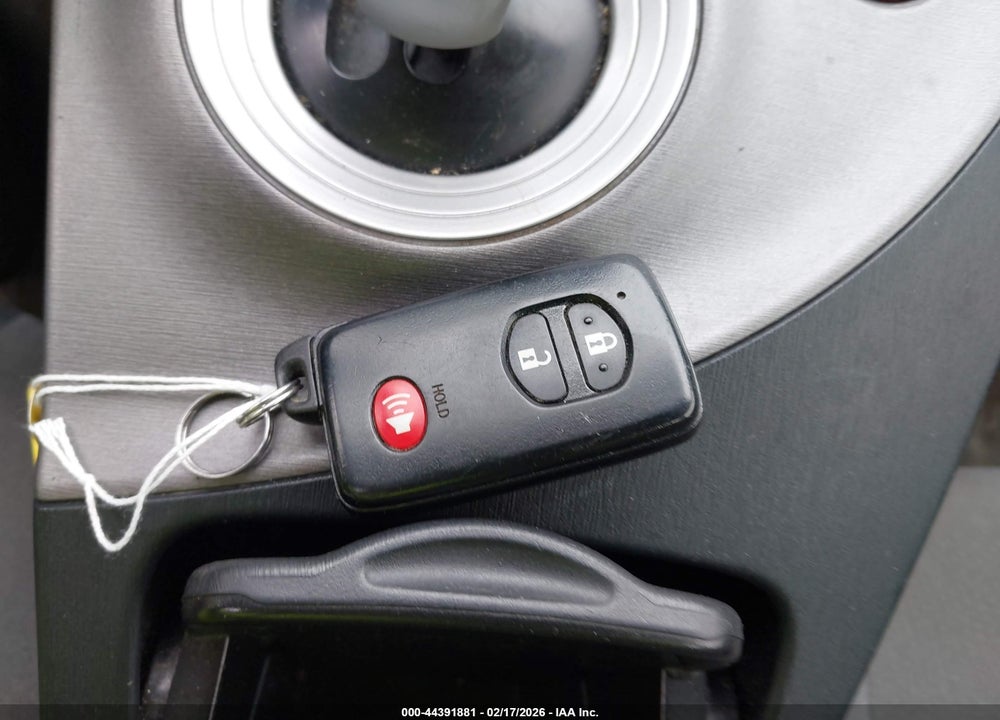 2013 TOYOTA PRIUS TWO VIN: JTDKN3DU4D0349113