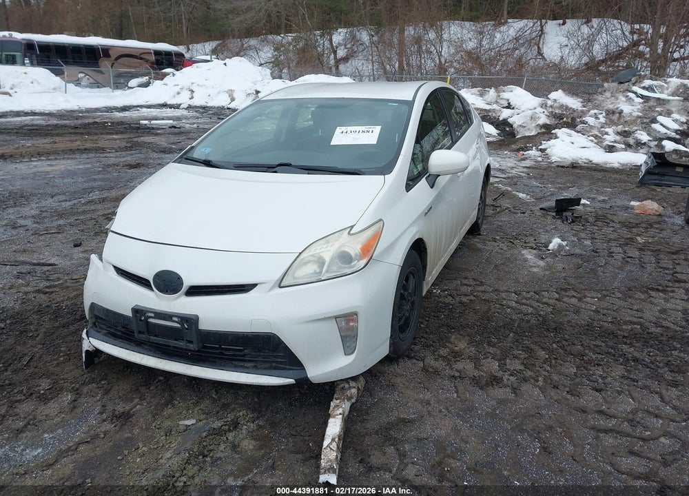 2013 TOYOTA PRIUS TWO VIN: JTDKN3DU4D0349113