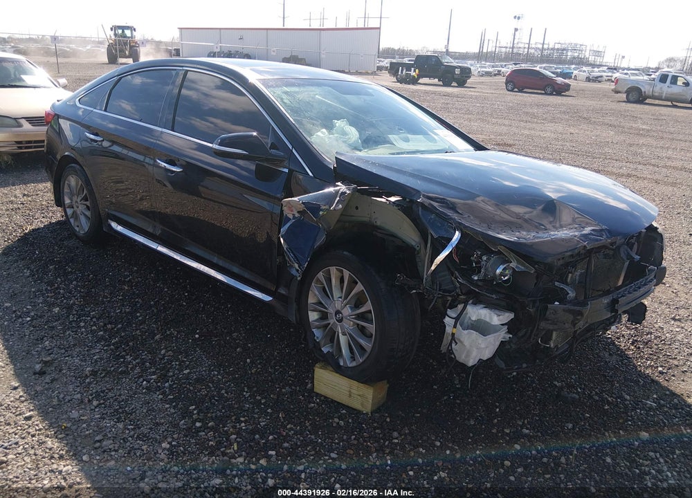 2015 HYUNDAI SONATA LIMITED VIN: 5NPE34AF9FH106367