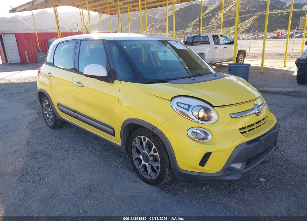 2014 FIAT 500L TREKKING VIN: ZFBCFADH3EZ003577