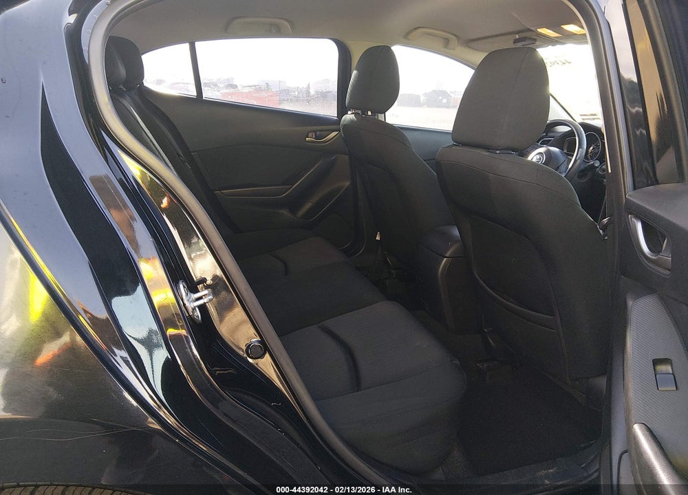 2015 MAZDA 3 I SPORT VIN: JM1BM1U73F1251186