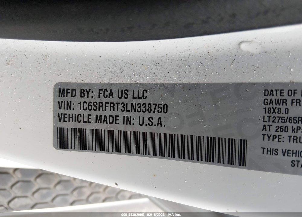 2020 RAM 1500 LAIE  4X4 6'4 BOX VIN: 1C6SRFRT3LN338750