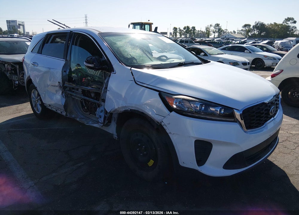 2019 KIA SORENTO 2.4L LX VIN: 5XYPG4A31KG576283