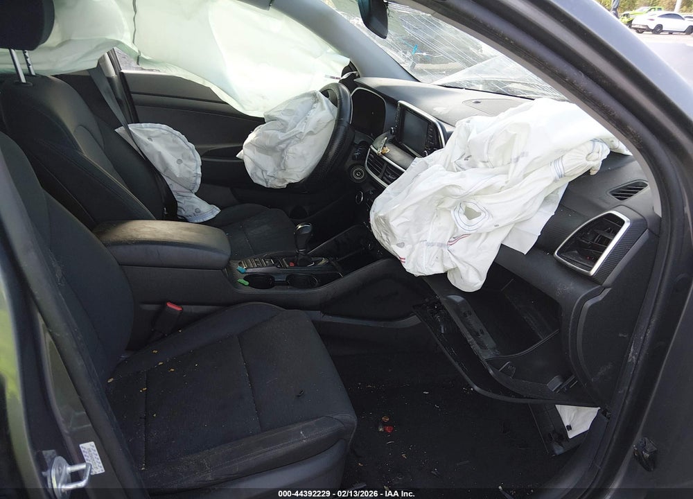 2021 HYUNDAI TUCSON SE VIN: KM8J23A42MU331187