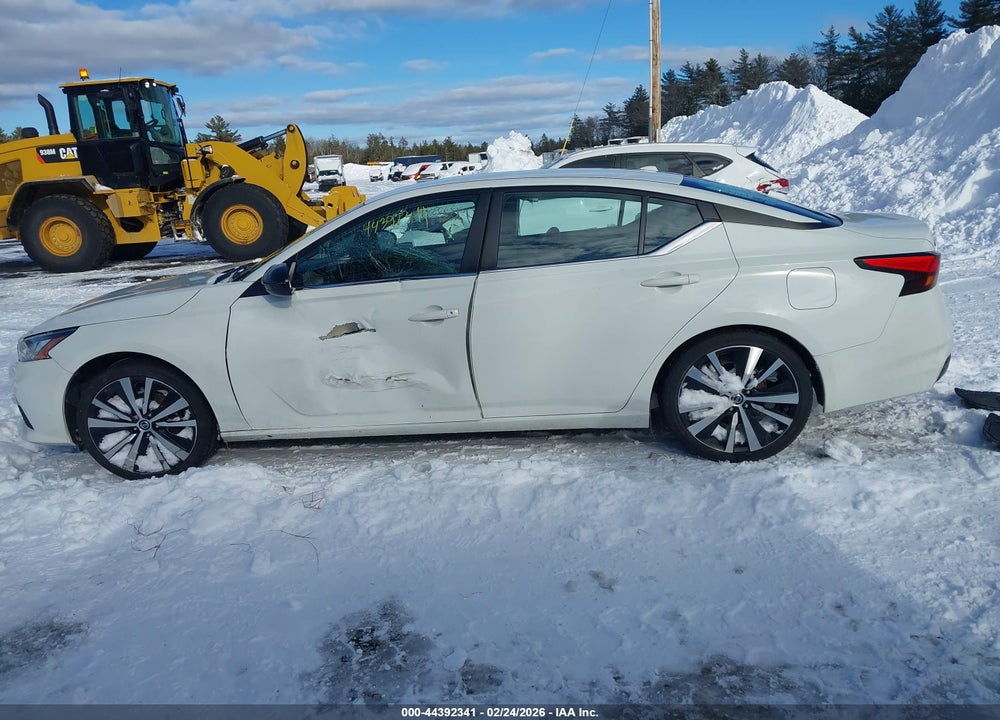 2022 NISSAN ALTIMA SR FWD VIN: 1N4BL4CV3NN307094