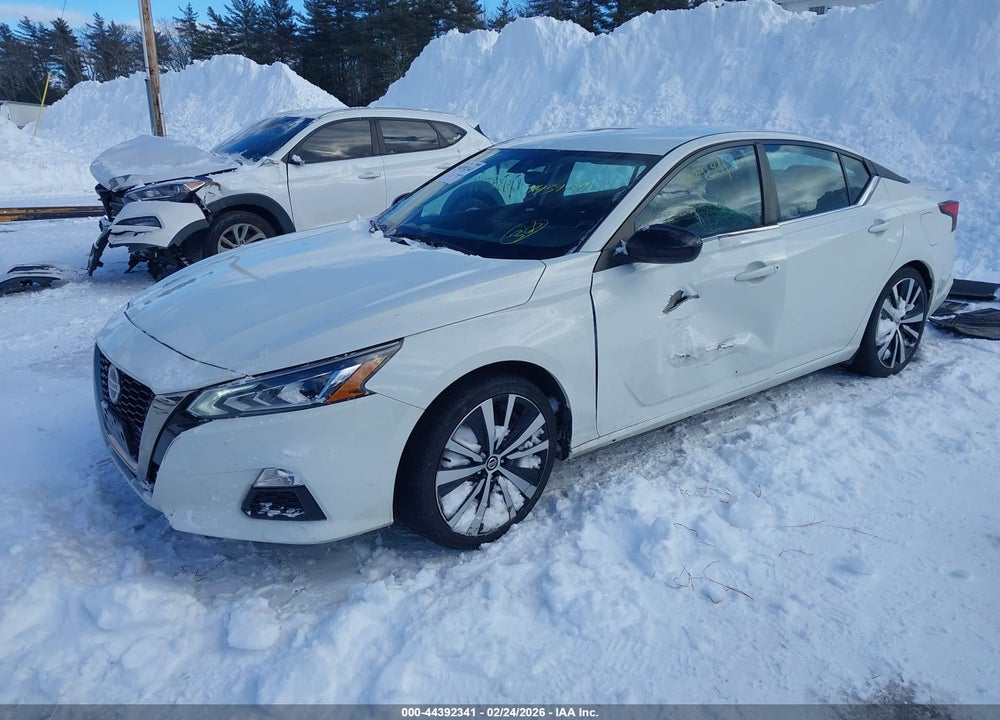 2022 NISSAN ALTIMA SR FWD VIN: 1N4BL4CV3NN307094