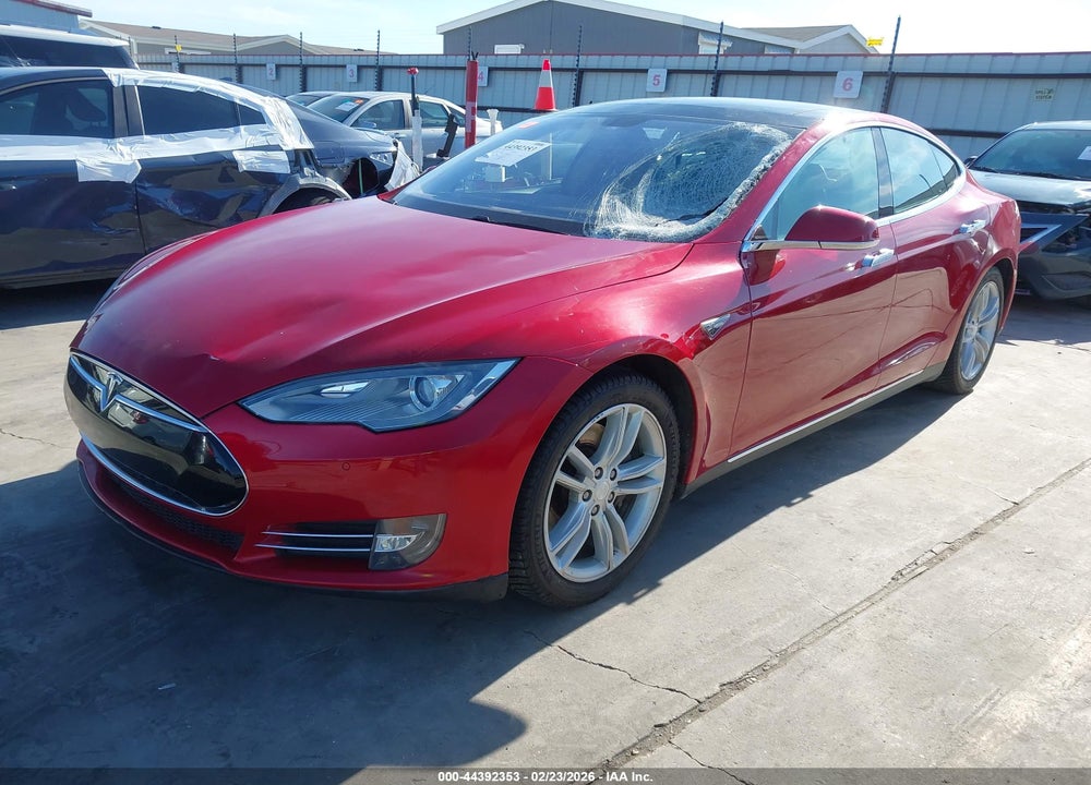 2014 TESLA MODEL S P85 VIN: 5YJSA1H11EFP44210