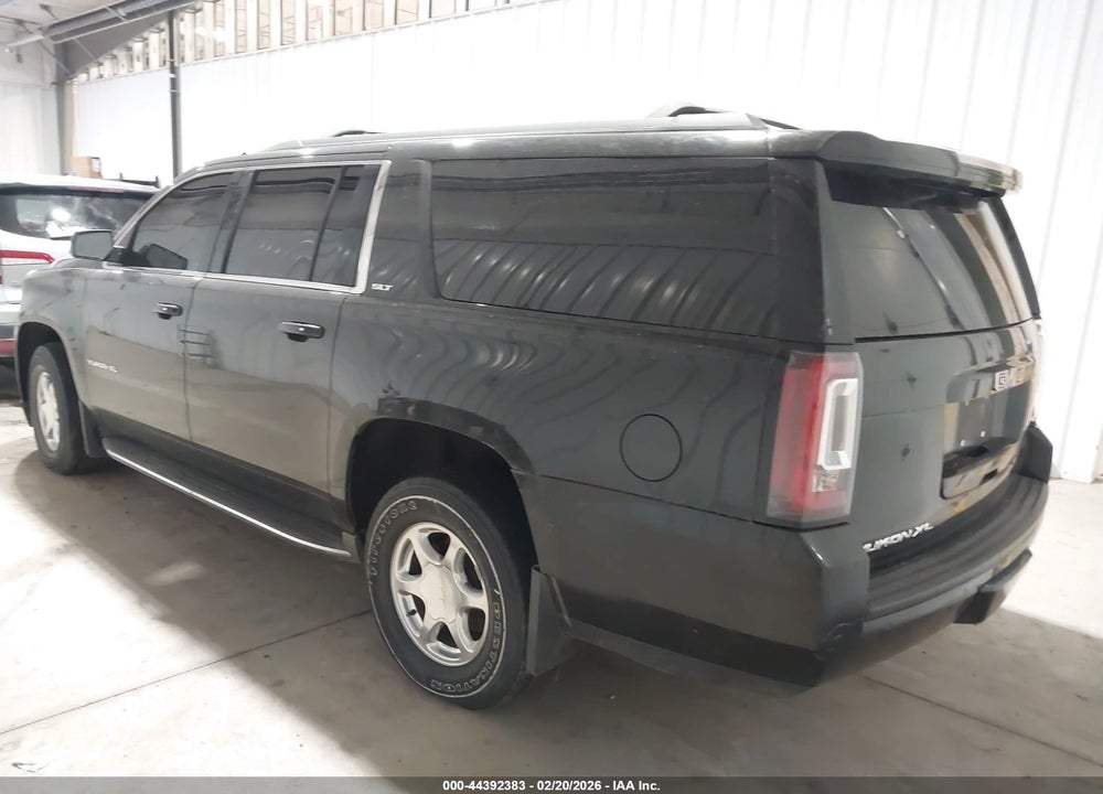 2015 GMC YUKON XL 1500 SLT VIN: 1GKS2HKC7FR703208