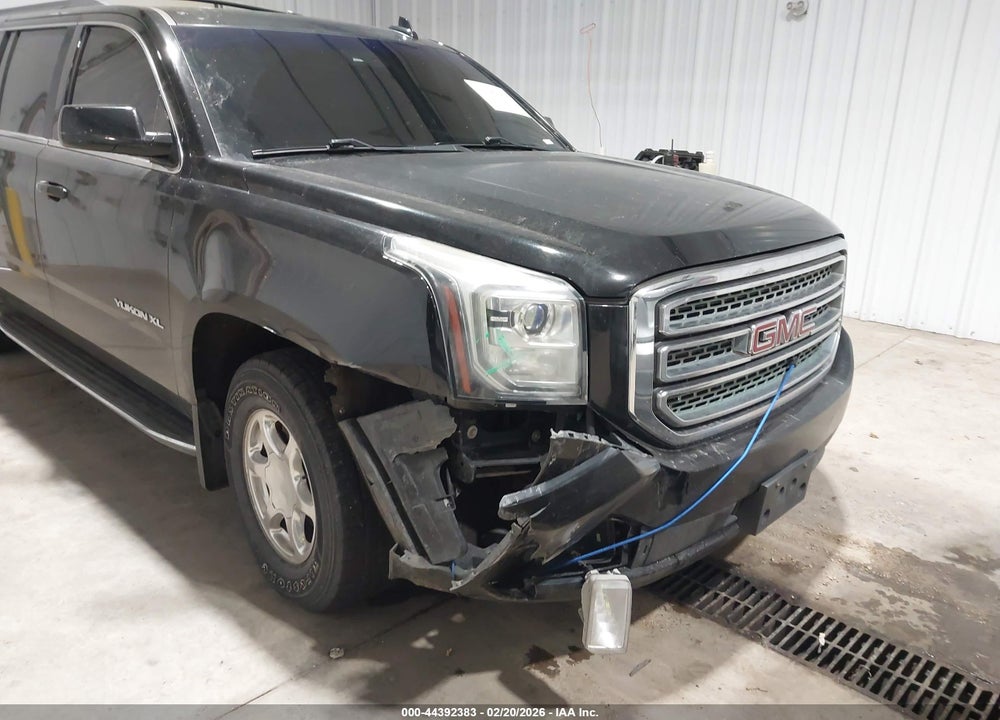 2015 GMC YUKON XL 1500 SLT VIN: 1GKS2HKC7FR703208