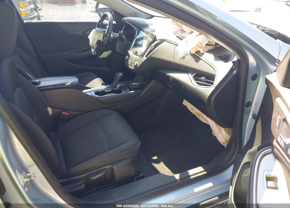 2018 CHEVROLET MALIBU LT VIN: 1G1ZD5ST5JF167154