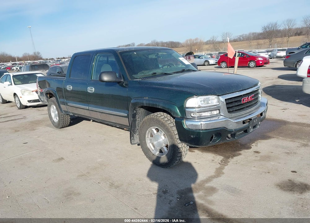 2005 GMC SIERRA 1500 SLE VIN: 2GTEK13T951196026