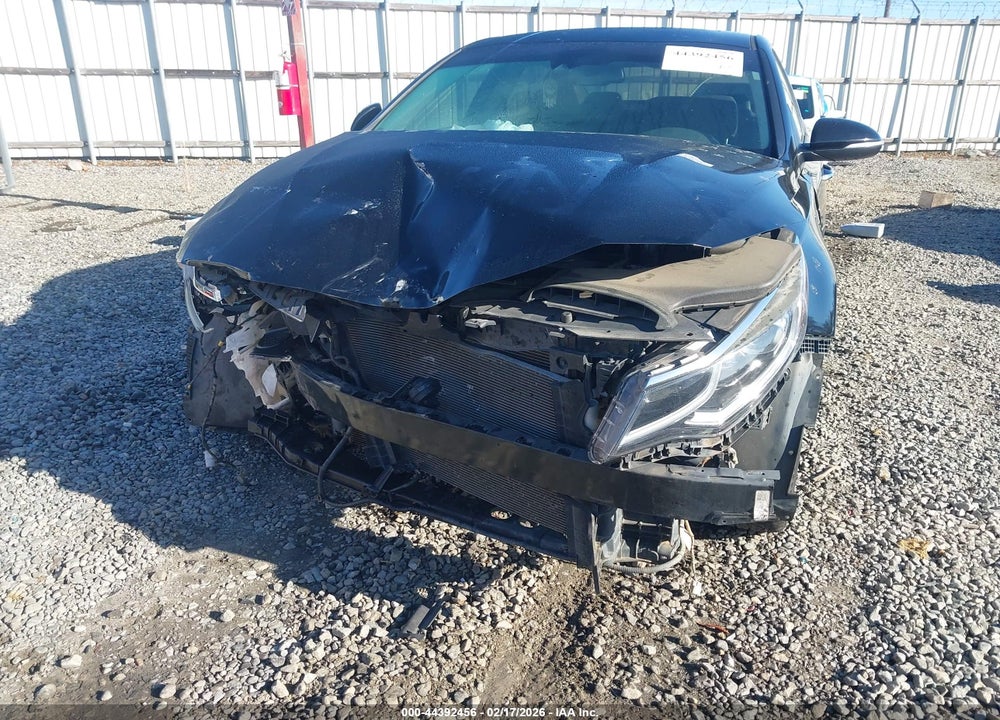 2019 KIA OPTIMA S VIN: 5XXGT4L31KG288258