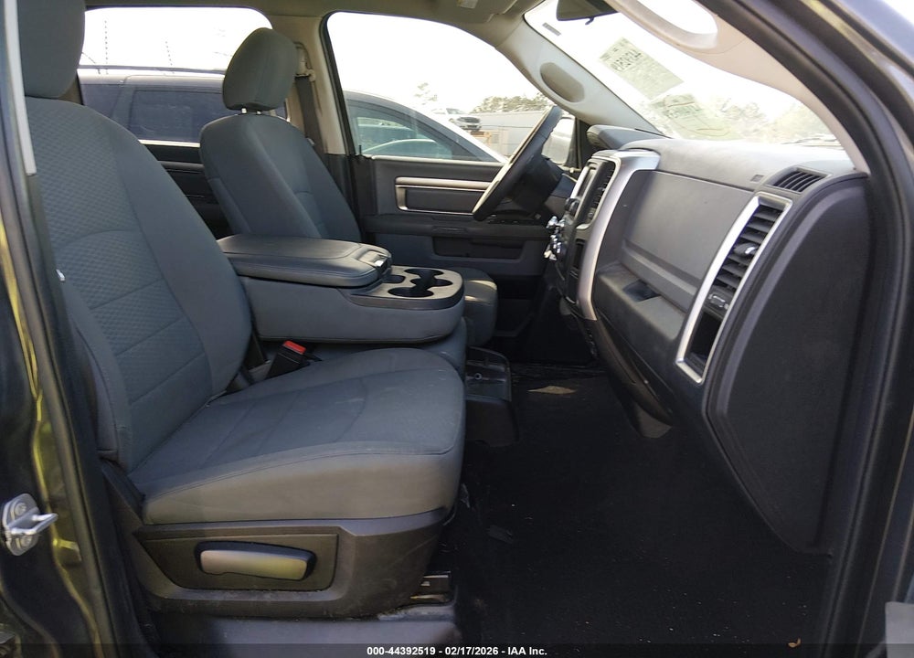 2020 RAM 1500 CLASSIC SLT  4X2 6'4 BOX VIN: 1C6RR6TTXLS102749