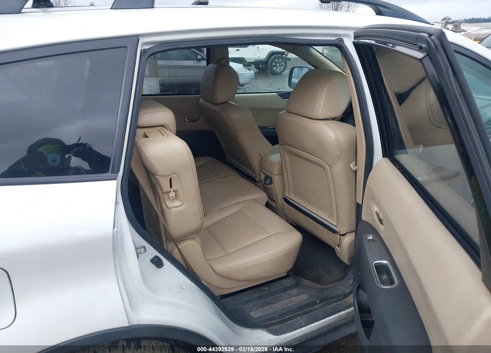 2010 SUBARU TRIBECA 3.6R LIMITED VIN: 4S4WX9GD5A4401777