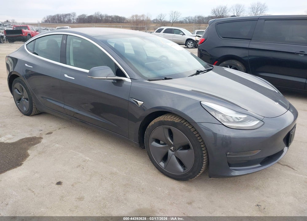 2018 TESLA MODEL 3 LONG RANGE/PERFORMANCE VIN: 5YJ3E1EB1JF103820