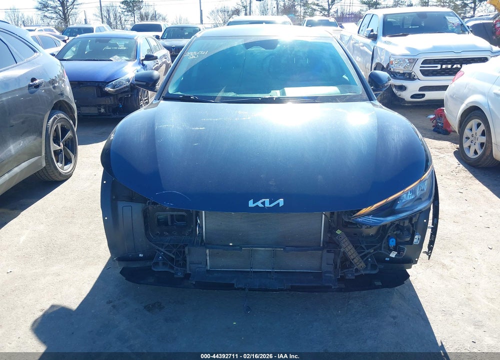 2023 KIA EV6 WIND VIN: KNDC34LA1P5111721