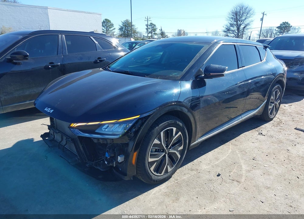 2023 KIA EV6 WIND VIN: KNDC34LA1P5111721