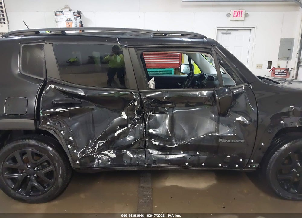 2017 JEEP RENEGADE ALTITUDE 4X4 VIN: ZACCJBBB0HPF94583