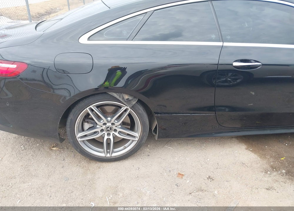 2018 MERCEDES-BENZ E 400 VIN: WDD1J6FB5JF011044