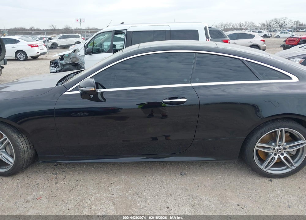 2018 MERCEDES-BENZ E 400 VIN: WDD1J6FB5JF011044