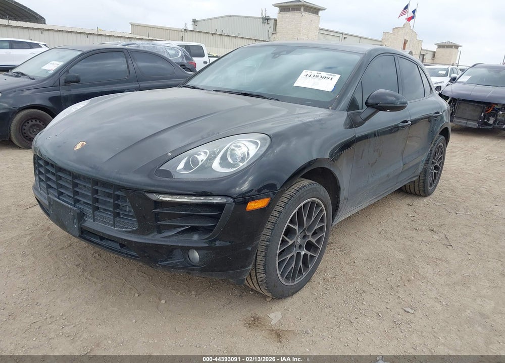 2018 PORSCHE MACAN VIN: WP1AA2A58JLB19159