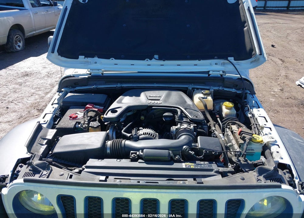 2018 JEEP WRANGLER UNLIMITED SPORT S 4X4 VIN: 1C4HJXDG7JW260278