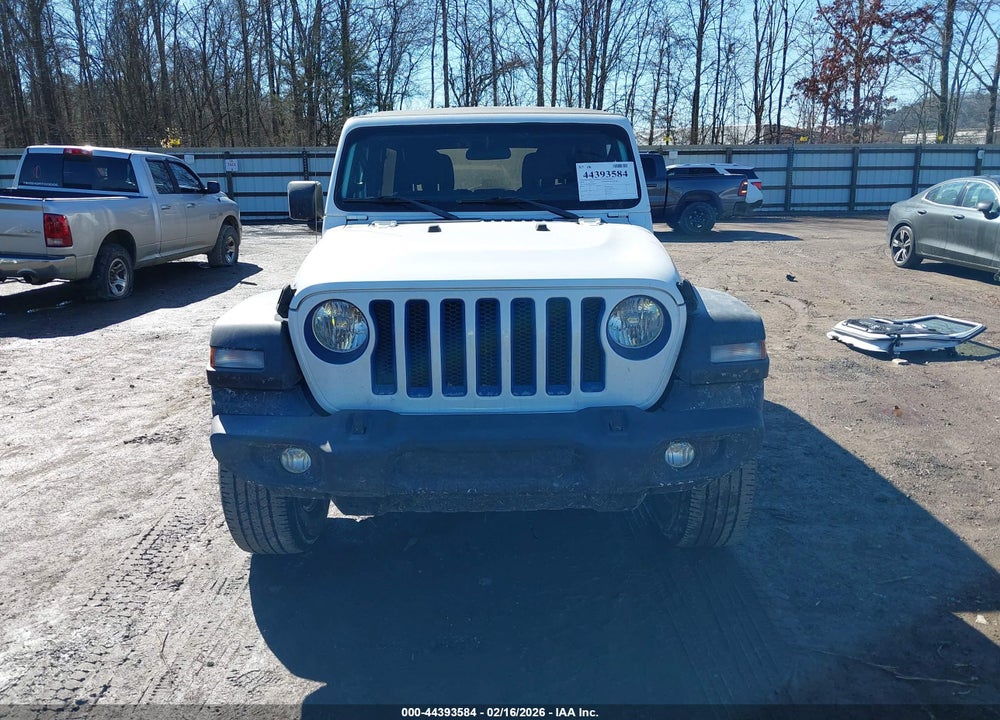 2018 JEEP WRANGLER UNLIMITED SPORT S 4X4 VIN: 1C4HJXDG7JW260278