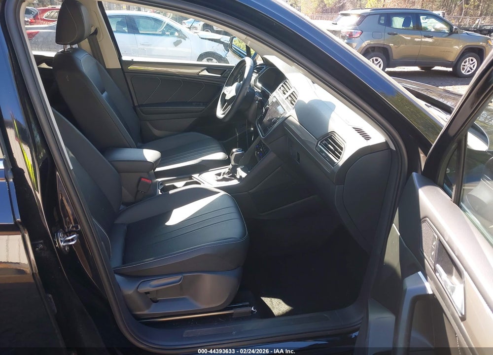 2024 VOLKSWAGEN TIGUAN 2.0T SE/2.0T WOLFSBURG EDITION VIN: 3VV3B7AX1RM188020