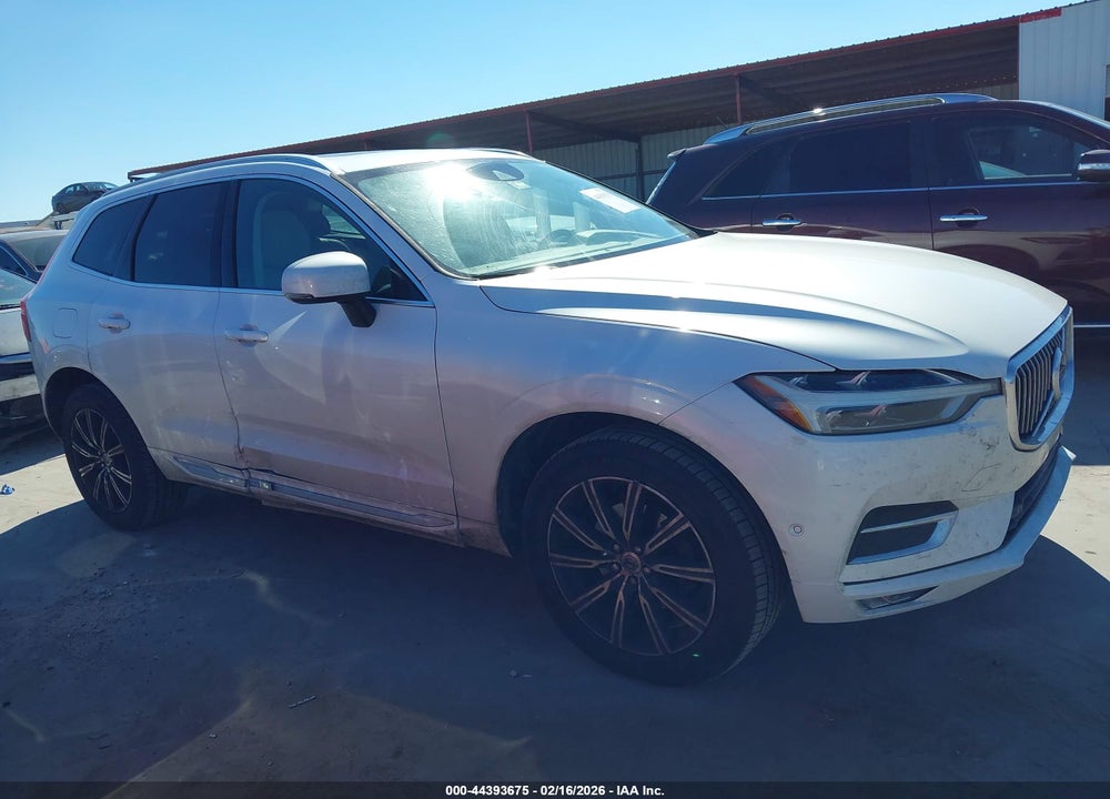 2018 VOLVO XC60 T5 INSCRIPTION VIN: YV4102RL6J1008156