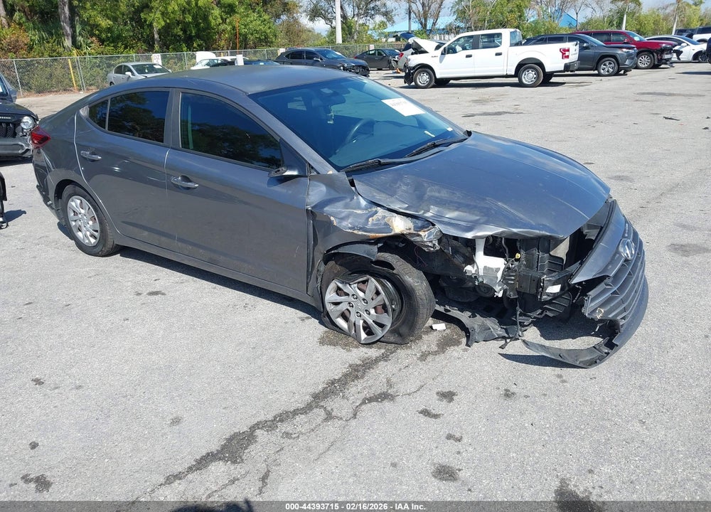 2019 HYUNDAI ELANTRA SE VIN: 5NPD74LF8KH488723
