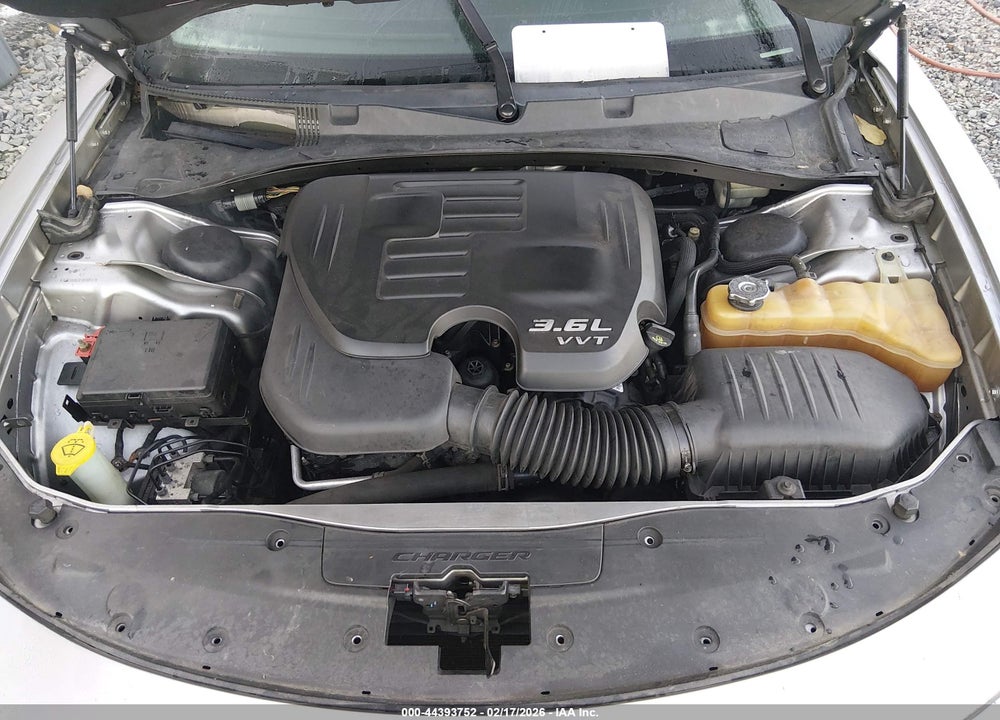 2015 DODGE CHARGER SE VIN: 2C3CDXBG9FH840517