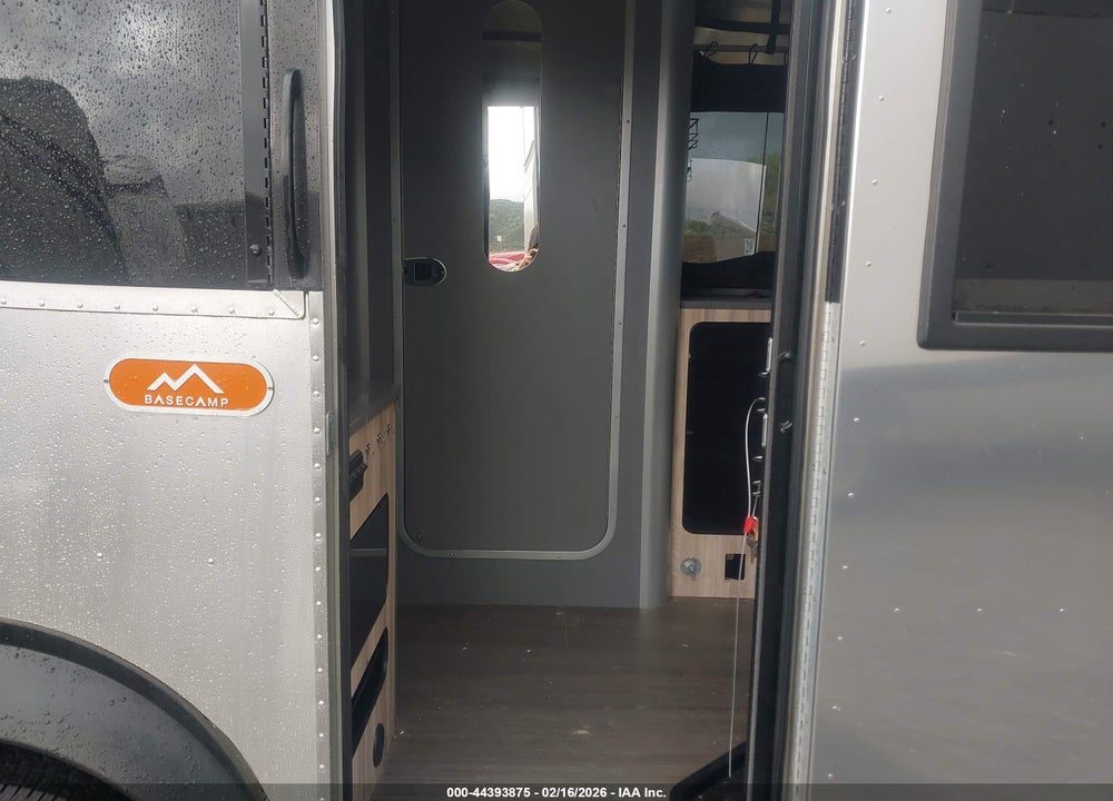 2019 AIRSTREAM BASE CAMP VIN: 1SMG4DC18JJ203807