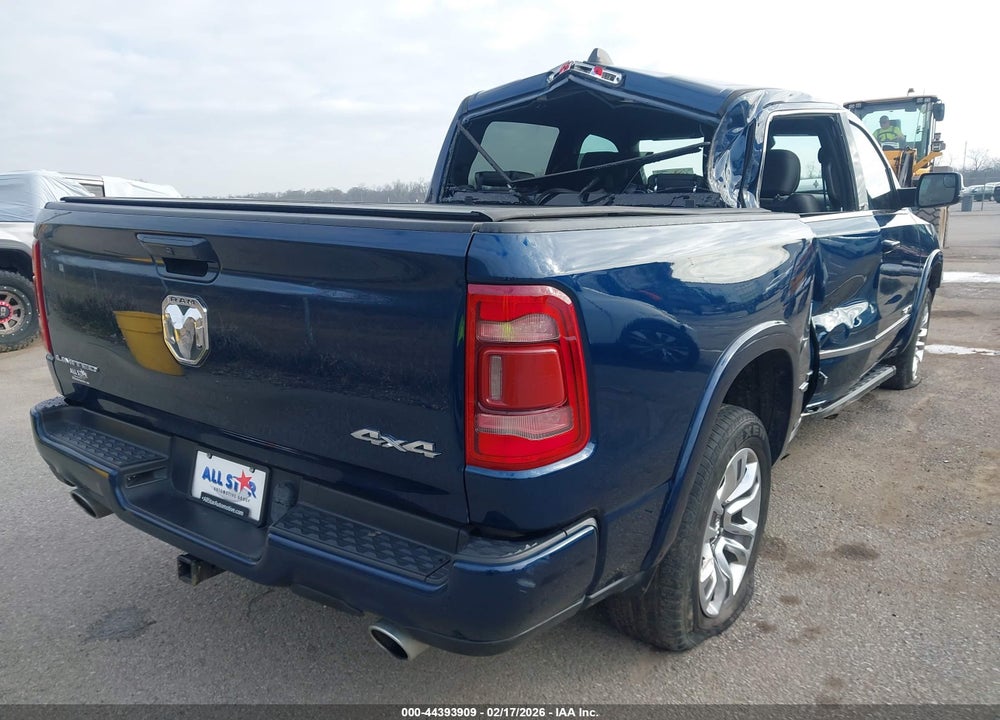 2023 RAM 1500 LIMITED  4X4 5'7 BOX VIN: 1C6SRFHT7PN597894