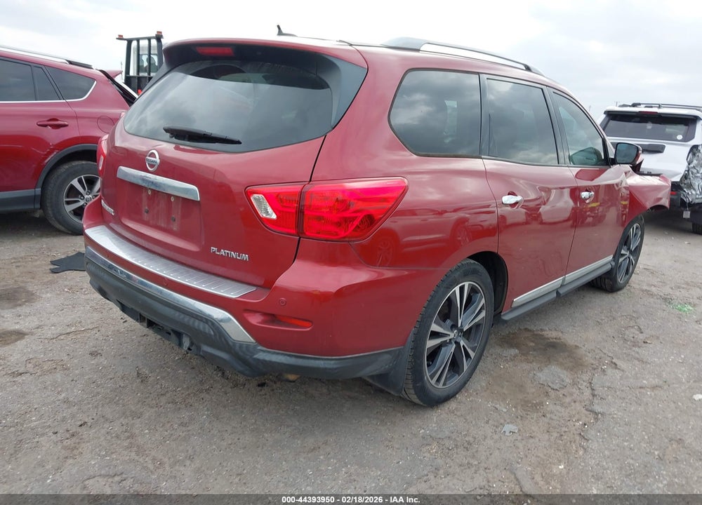 2017 NISSAN PATHFINDER PLATINUM VIN: 5N1DR2MN3HC912068