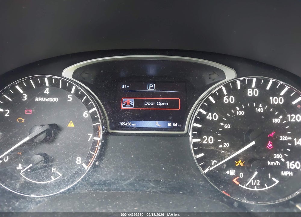 2017 NISSAN PATHFINDER PLATINUM VIN: 5N1DR2MN3HC912068