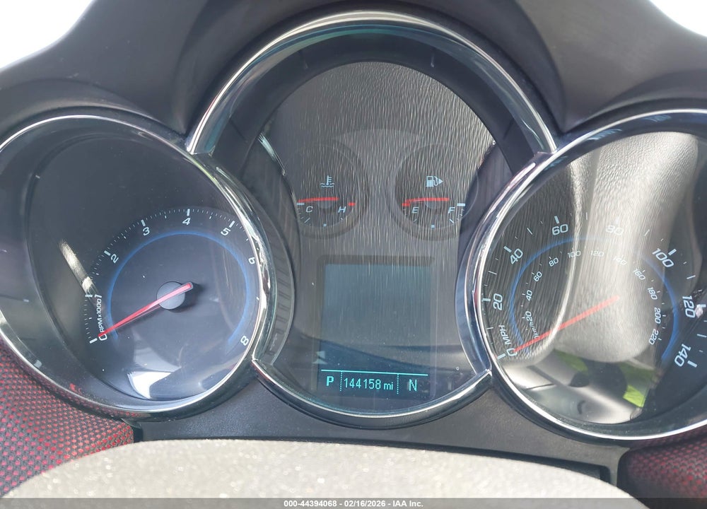 2014 CHEVROLET CRUZE 1LT AUTO VIN: 1G1PC5SB9E7373403