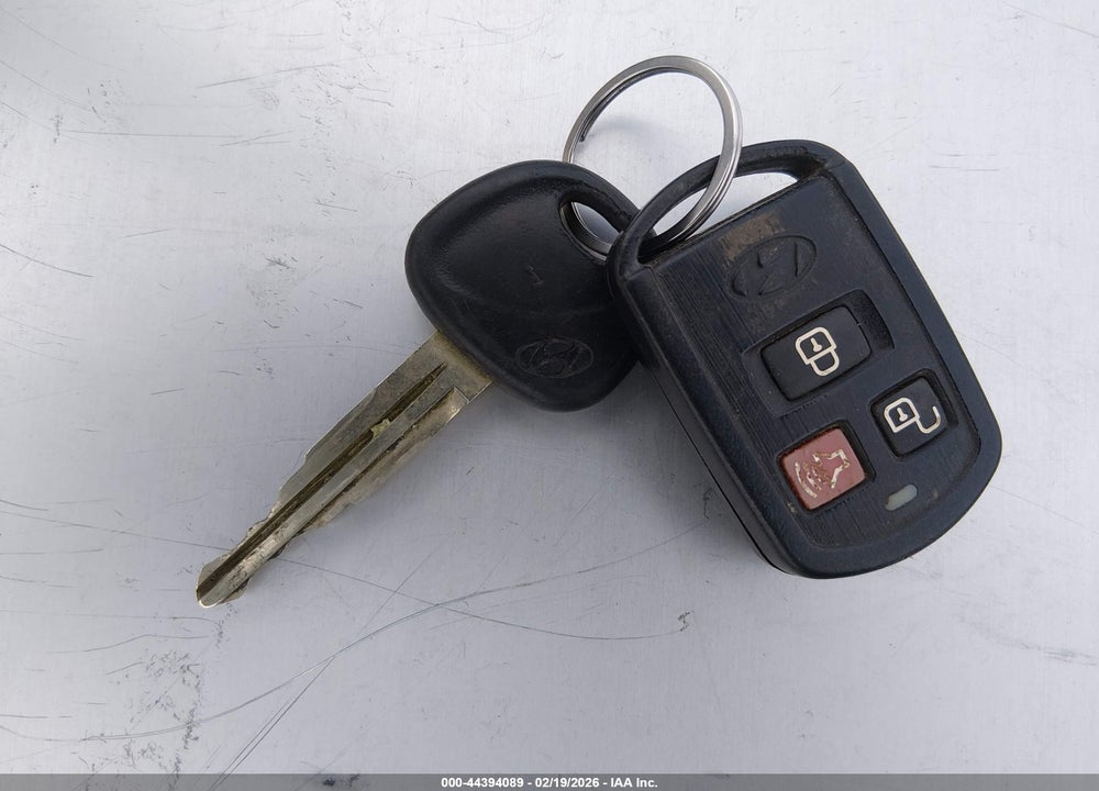2006 HYUNDAI ELANTRA GLS/LIMITED VIN: KMHDN46DX6U360863