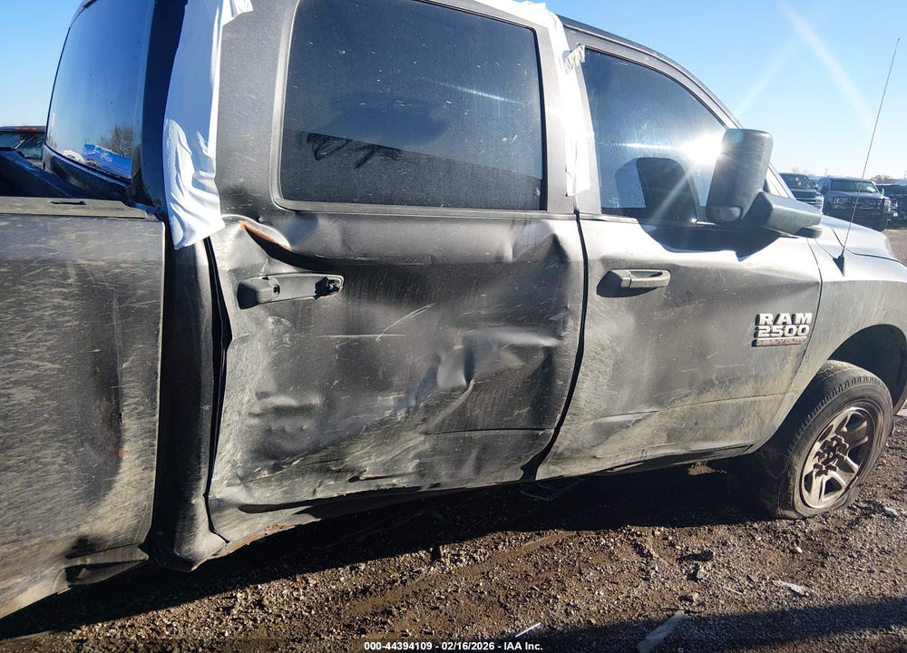 2018 RAM 2500 TRADESMAN VIN: 3C6UR5HL5JG192426