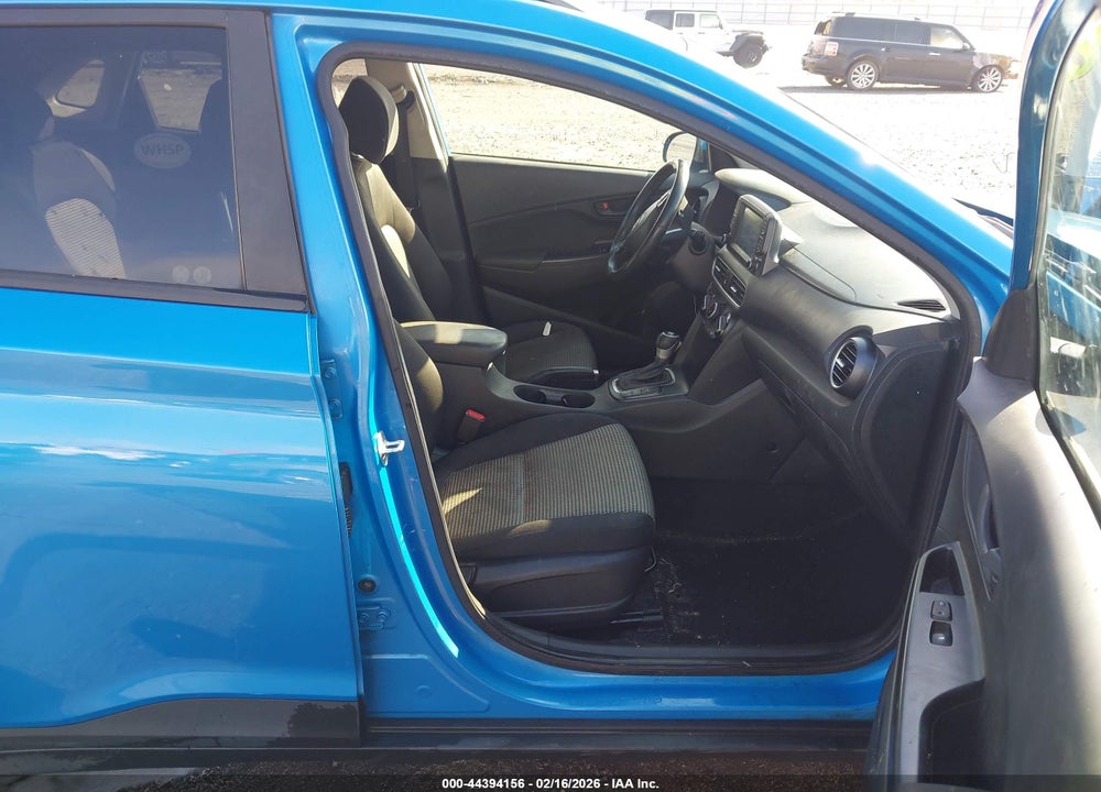 2018 HYUNDAI KONA SEL VIN: KM8K22AA6JU068198