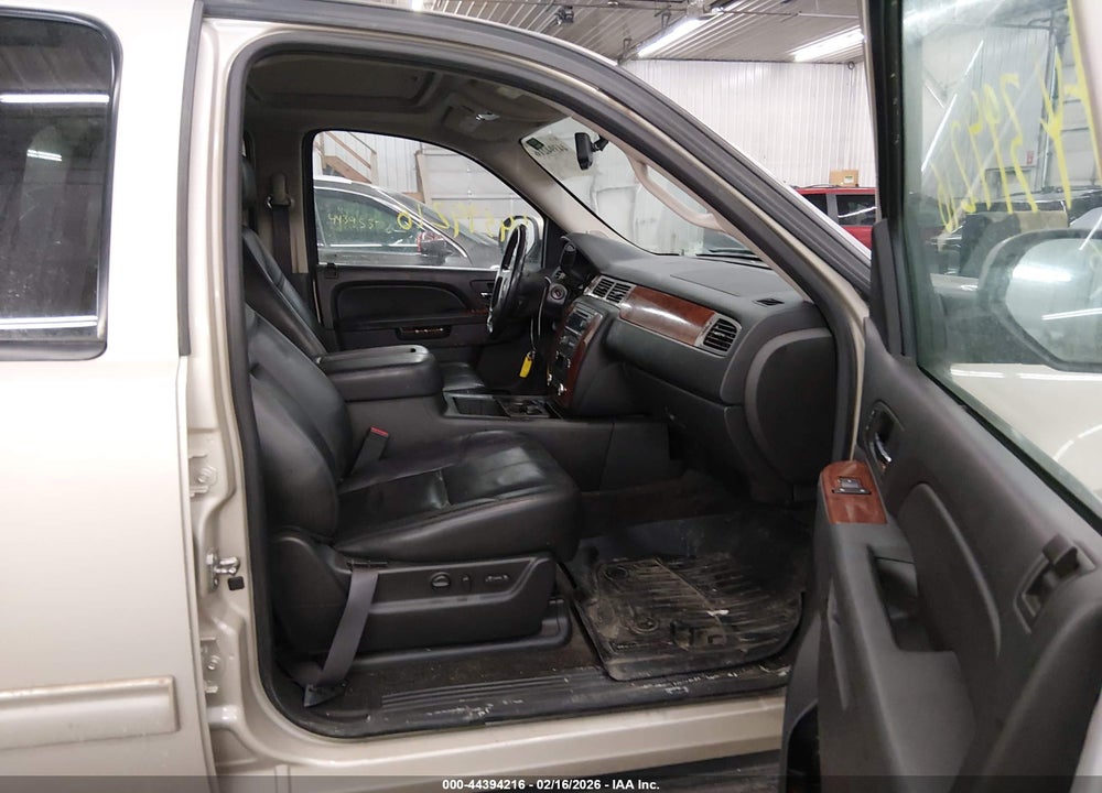 2013 CHEVROLET TAHOE LT VIN: 1GNSKBE03DR326701